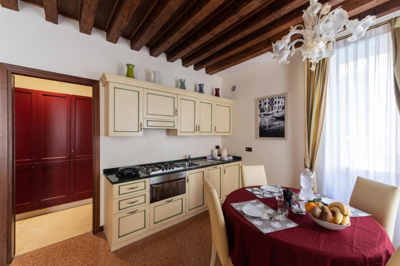 Ve-Nice Suite San Marco C4439 Βενετία Εξωτερικό φωτογραφία